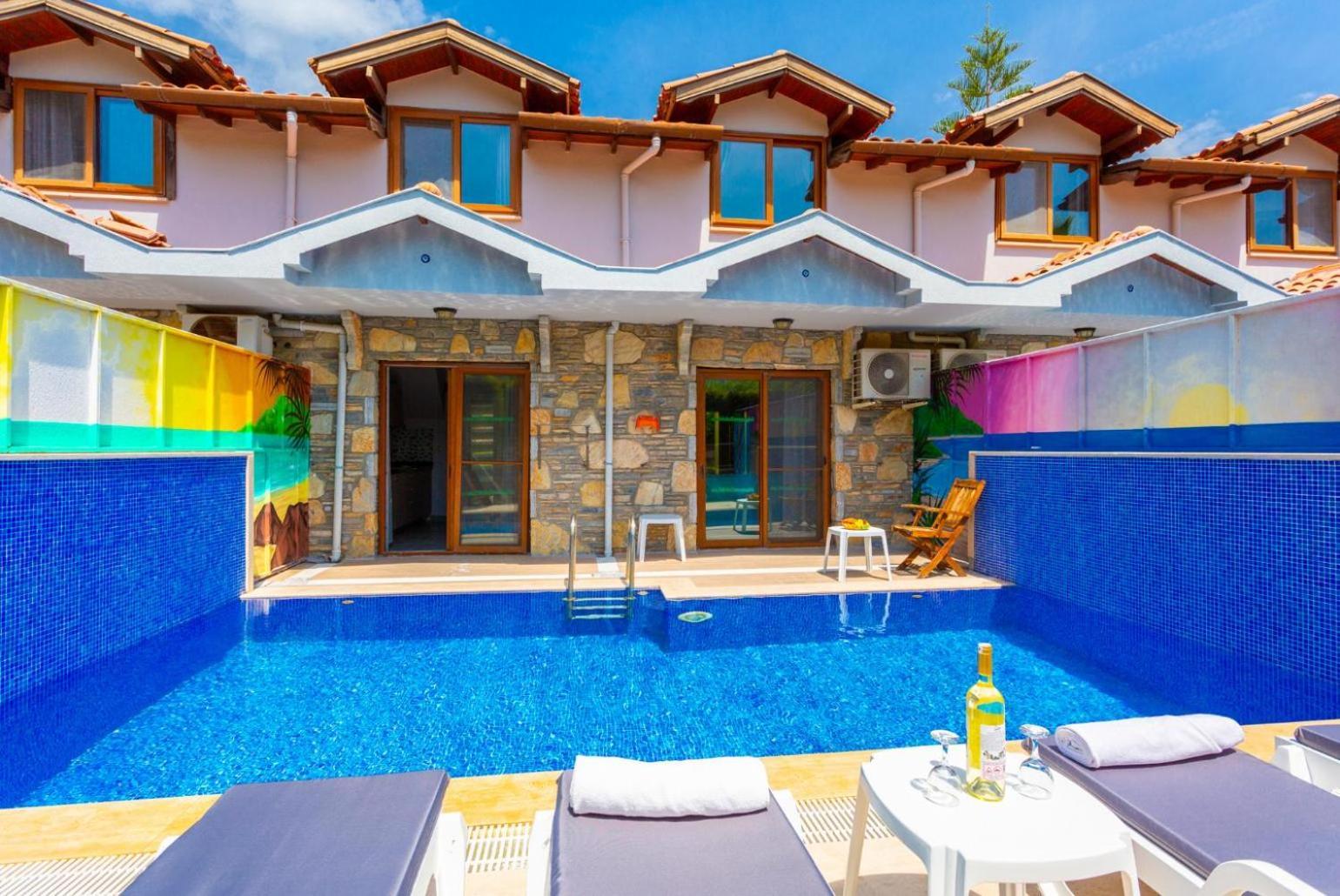 Villa Ayla Paradise ดาลยัน ภายนอก รูปภาพ
